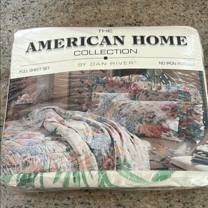 American Home Collection Floral Full Sheet Set by